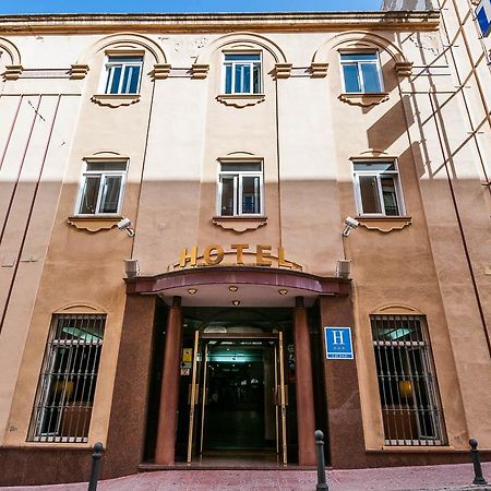 Hotel Victoria Linares  Eksteriør bilde