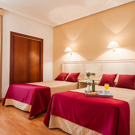 Hotel Victoria Linares  Eksteriør bilde