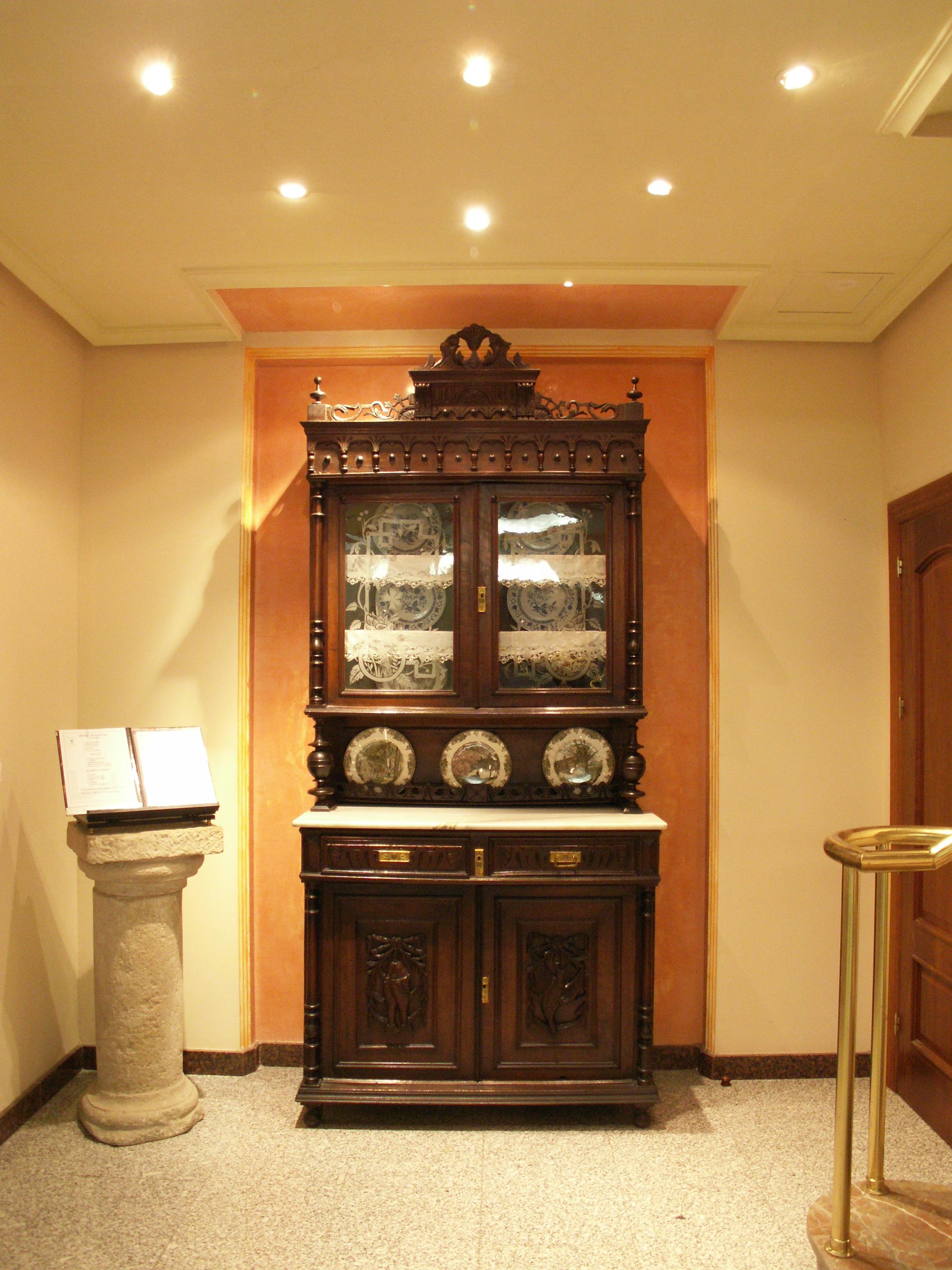 Hotel Victoria Linares  Eksteriør bilde