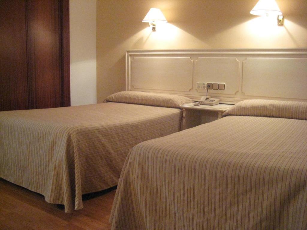 Hotel Victoria Linares  Rom bilde